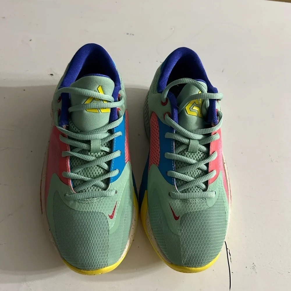 Nike Green and Red Sneakers with Dynamic Design